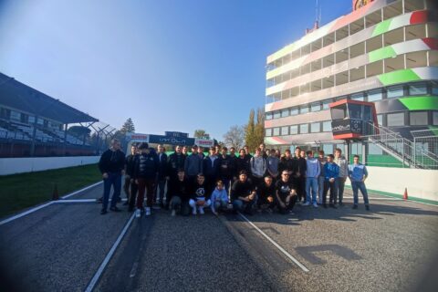 Skupinska slika na dirkališču Imola